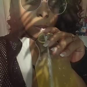 Meet your Posher, Takima